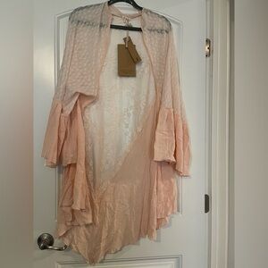 POL Beautiful Flowy Pink/Peach Kimono Cardigan with Lace NWT size Small